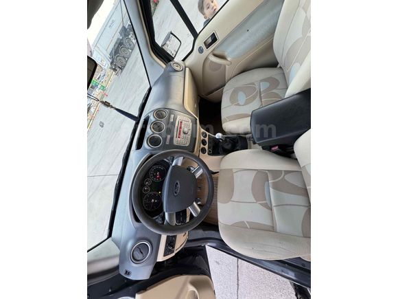 Galeriden Ford Tourneo Connect 110PS 2012 Model Gaziantep