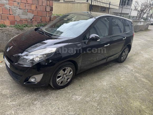 Sahibinden Renault Grand Scenic 1.5 dCi Privilege 2011 Model 
