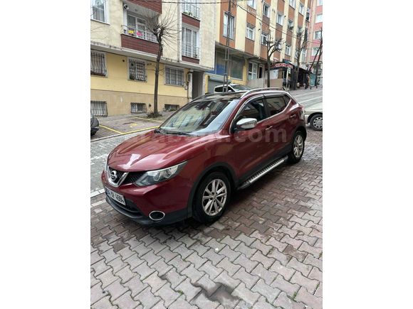 Sahibinden Nissan Qashqai 1.5 dCi Tekna Sky Pack 2014 Model 