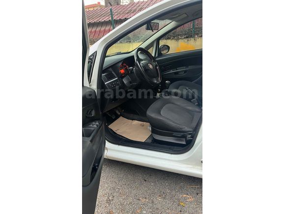 2015 MODEL İLK SAHİBİNDEN FIRSAT ARACI