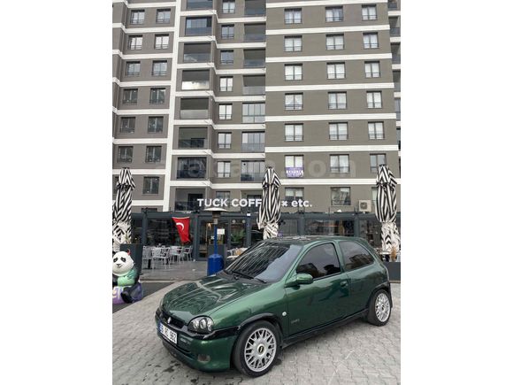 Opel Corsa 1.6 GSi   WAUXHALL SADECE DEĞERİNİ BİLENE