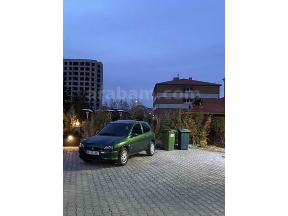 Opel Corsa 1.6 GSi   WAUXHALL SADECE DEĞERİNİ BİLENE