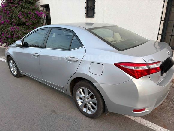 Sahibinden Toyota Corolla 1.6 Advance 2014 Model 