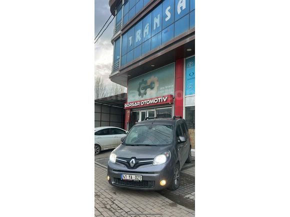 Sahibinden Renault Kangoo Multix 1.5 dCi Extreme 2015 Model  320.000 km Gri (metalik)