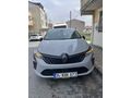 Sahibinden Renault Clio 1.0 TCe Evolution 2024 Model  40.000 km Gri