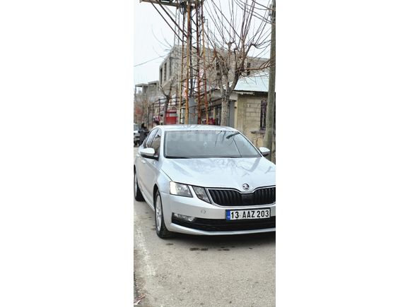 Sahibinden Skoda Octavia 1.6 TDI Optimal 2017 Model  340.000 km Gri