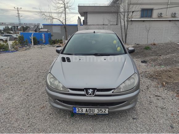 Sahibinden Peugeot 206 1.4 HDi X-line 2005 Model 