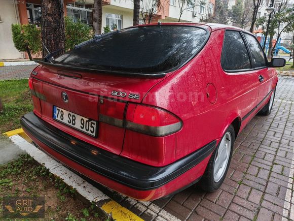 BOYASIZ DEĞİŞENSİZ BENZİNLİ SAAB 900 TURBO
