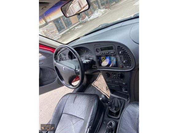 BOYASIZ DEĞİŞENSİZ BENZİNLİ SAAB 900 TURBO