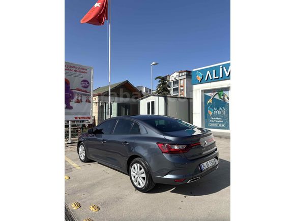 HATASIZ BOYASIZ MEGANE 4 