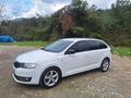 Sahibinden Skoda Rapid 1.6 TDI Spaceback Elegance 2015 Model  320.000 km Beyaz