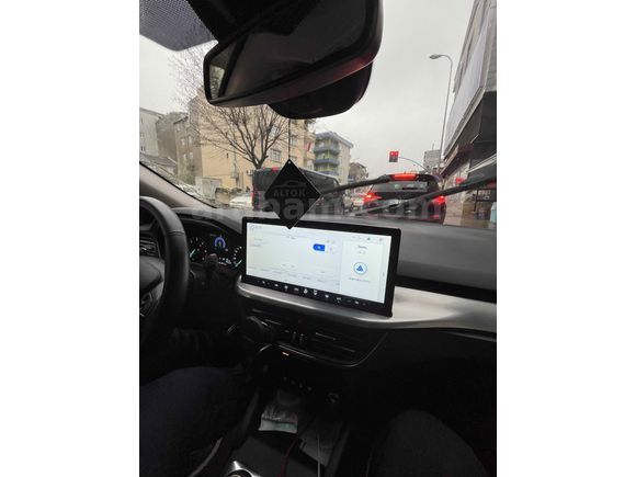 Sahibinden Ford Focus 1.5 TDCi Titanium Stil 2025 Model 
