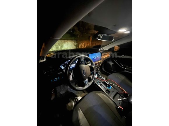 Sahibinden Ford Focus 1.5 TDCi Titanium Stil 2025 Model 