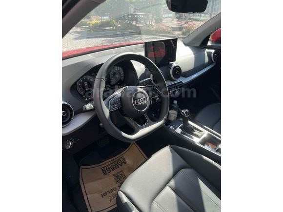 Sahibinden Audi Q2 35 TFSI Advanced 2024 Model 