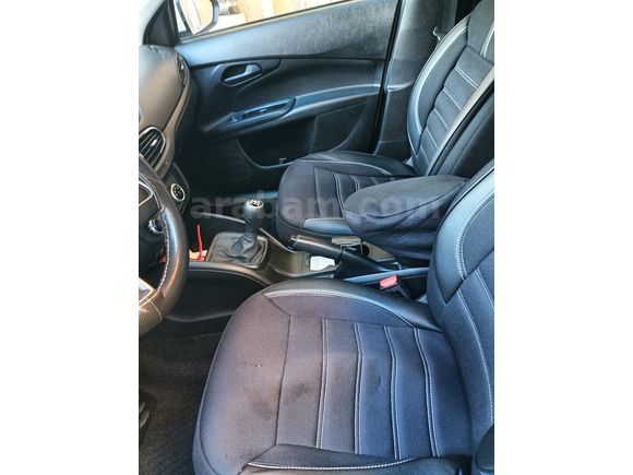Sahibinden Fiat Egea 1.3 Multijet Easy 2024 Model