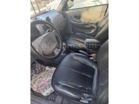 Sahibinden Hyundai Accent 1.5 CRDi Admire 2004 Model