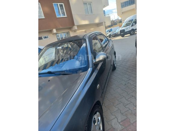 Sahibinden Hyundai Accent 1.5 CRDi Admire 2004 Model