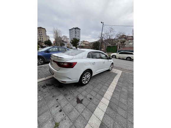 Sahibinden Renault Megane 1.5 Blue DCI Icon 2020 Model 