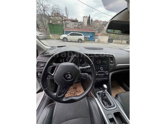 Sahibinden Renault Megane 1.5 Blue DCI Icon 2020 Model 