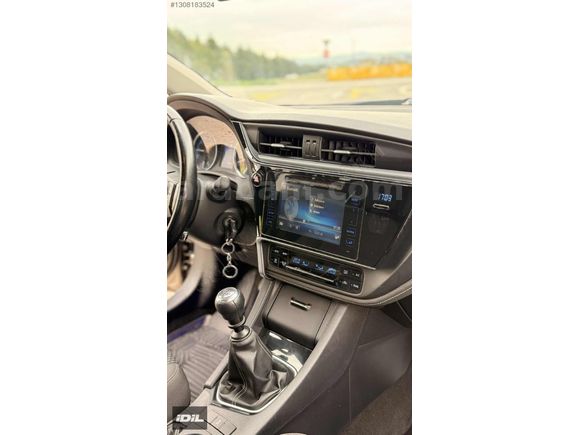 HATASIZ BOYASIZ TRAMERSİZ 2016 MAKYAJLI COROLLA TOUCH 83Km