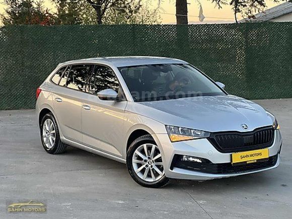 2022 SKODA SCALA 1.0 TSİ PREMİUM 2 BOYA SERVİS BAKIMLI 118BİNDE
