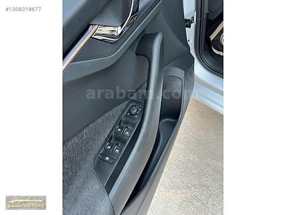 2022 SKODA SCALA 1.0 TSİ PREMİUM 2 BOYA SERVİS BAKIMLI 118BİNDE