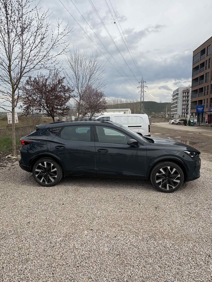 Sahibinden Cupra Formentor 1.5 e-TSI Mhev Impulse 2025 Model 3