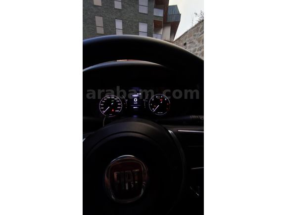 Sahibinden Fiat Egea 1.4 Fire Easy 2023 Model
