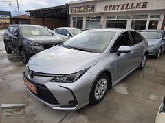 HATASIZ BOYASIZ TRAMERSİZ 32.000 KM DE GERİ GÖRÜŞ KAMERASI EKRAN