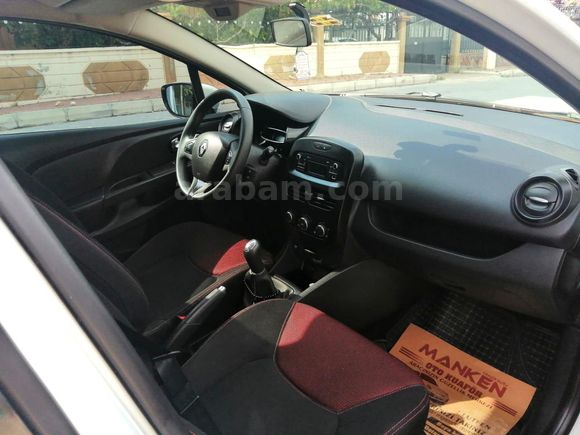 Hatasız Boyasız Değişensiz Renault Clio 1.2 Joy 2015 Model