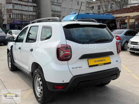 HATASIZ DEĞİŞENSİZ 2024 DACIA DUSTER 4X4 ESSENTİAL