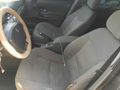 Sahibinden Renault Laguna 1.6 Privilege 2005 Model  337.000 km Gri (titanyum)