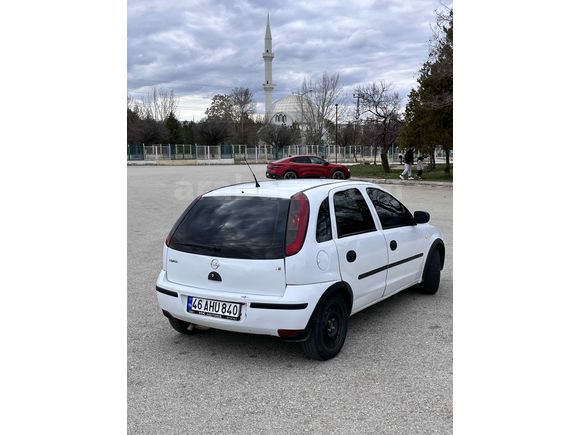 Sahibinden Opel Corsa 1.2 Club 2003 Model 