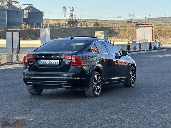 SİYAH İNCİ VOLVO S60 2018 MODEL