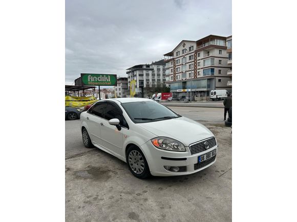 Sahibinden Fiat Linea 1.3 Multijet Active Plus 2012 Model  213.000 km Beyaz