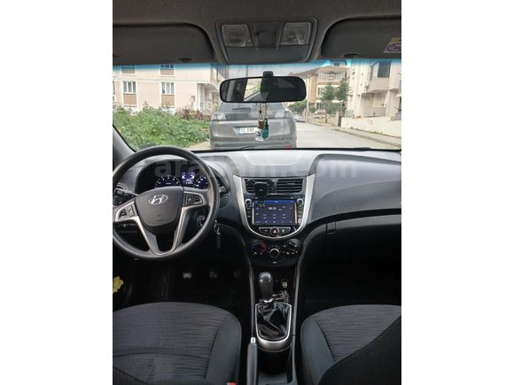 Sahibinden Hyundai Accent Blue 1.4 D-CVVT Mode Plus 2017 Model