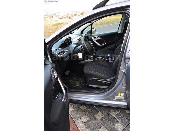 PEUGEOT 2008 HATASIZ OTOMATİK 44 BİN KM