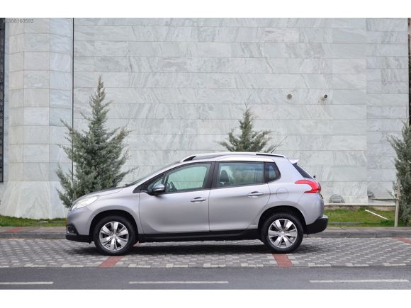 PEUGEOT 2008 HATASIZ OTOMATİK 44 BİN KM