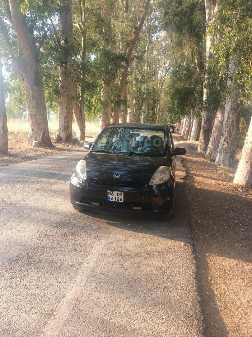 Sahibinden Daihatsu Sirion 1.3 Sporty 2006 Model Muğla 218.000 km Siyah 4