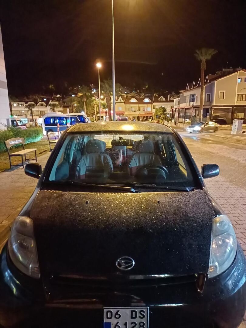 Sahibinden Daihatsu Sirion 1.3 Sporty 2006 Model Muğla 218.000 km Siyah 2