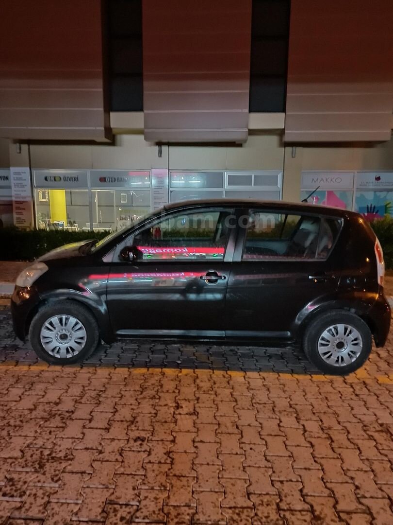 Sahibinden Daihatsu Sirion 1.3 Sporty 2006 Model Muğla 218.000 km Siyah 1
