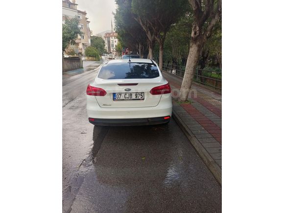 Sahibinden Ford Focus 1.6 TDCi Titanium X 2014 Model