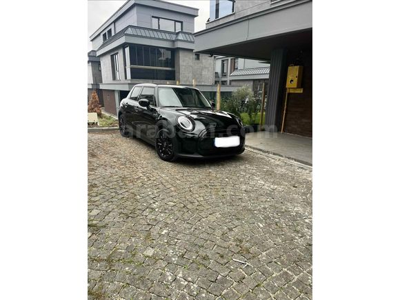 Sahibinden Mini Cooper 1.5 Signature 2023 Model 