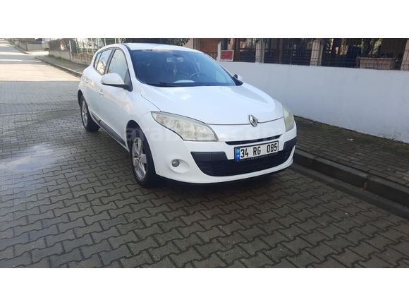 Sahibinden Renault Megane 1.5 dCi Expression 2011 Model Kırklareli 127.000 km Beyaz