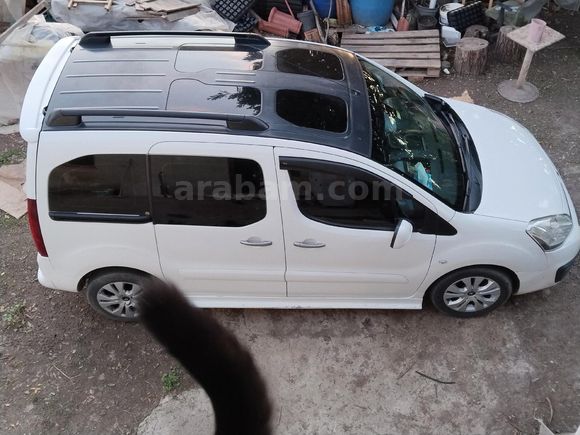 Sahibinden Citroen Berlingo 1.6 HDi SX 2015 Model  209 km Beyaz