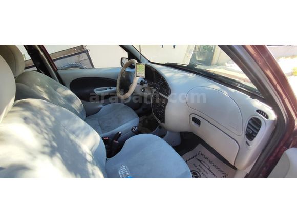 Sahibinden Ford Fiesta 1.25 Ghia 2001 Model İzmir 197...km Bordo