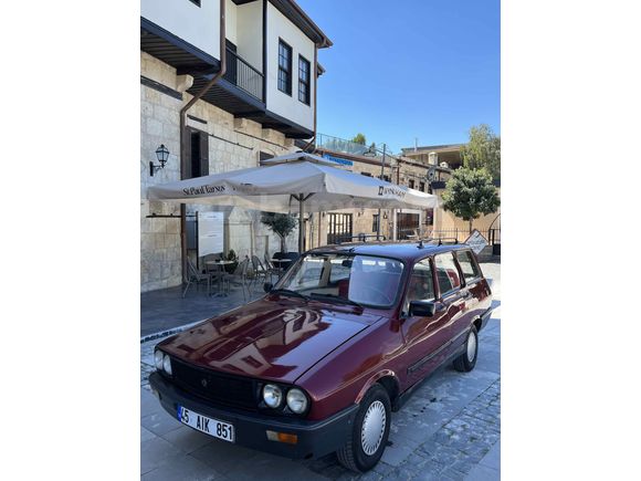 98 model temiz bakımlı  çürük çarık yok 