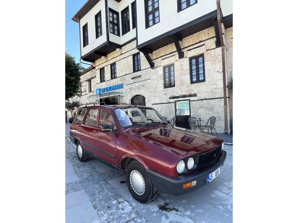 98 model temiz bakımlı  çürük çarık yok 