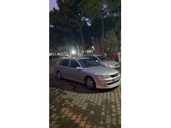 Sahibinden Opel Vectra 2.0 CDX 2000 Model  

Gri (Gümüş)
