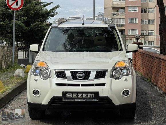 2012 X-TRAİL 2.0 DCI 4X4 PLATİNUM CAM TAVAN OTOMATİK DEĞİŞENSİZ